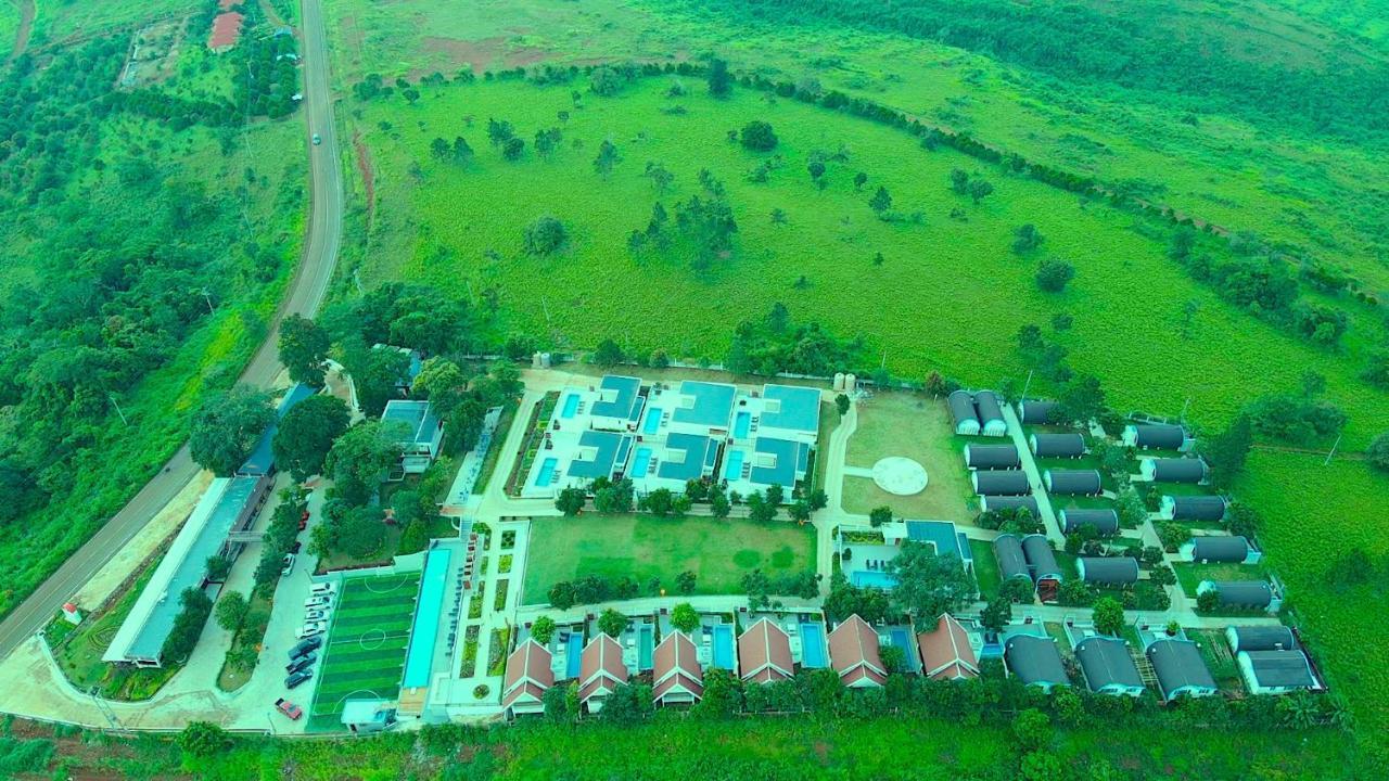 Pidoma Resort By Ehm Sen Monourom Luaran gambar